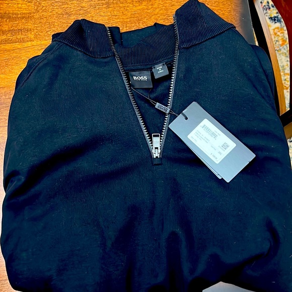 BOSS /HUGO BOSS 1/4 zip pullover new with tags